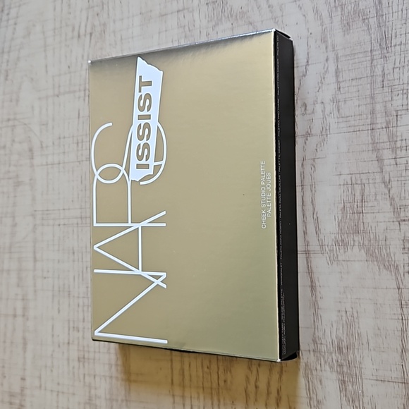 NARS Cheek Sudio Face Palette - Picture 2 of 5